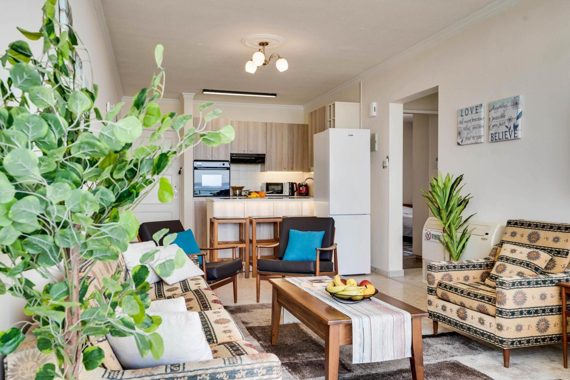 Makenzy Sandy Beachfront Paradise Larnaca Ngoại thất bức ảnh